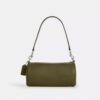 Bolso Andre Barrel 24