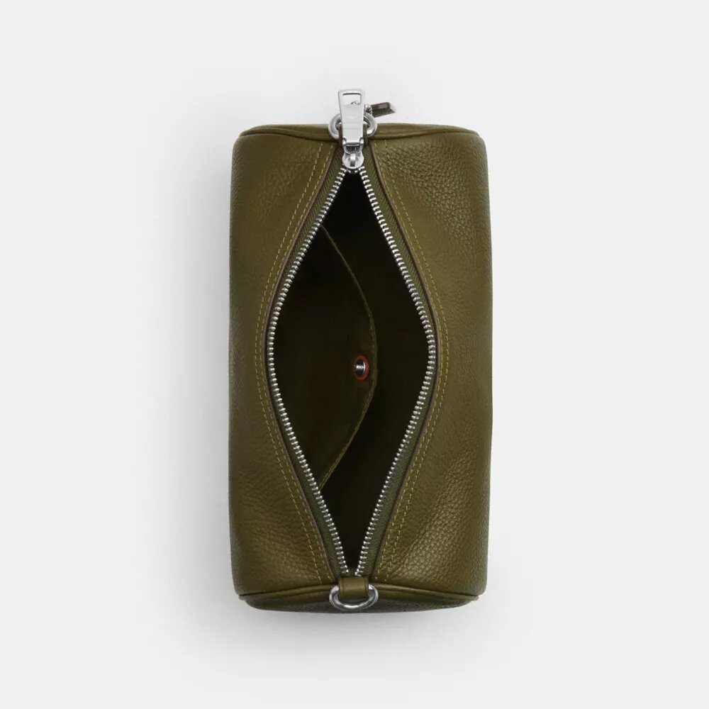 Bolso Andre Barrel 24