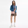 Bolso bandolera Carey en denim característico