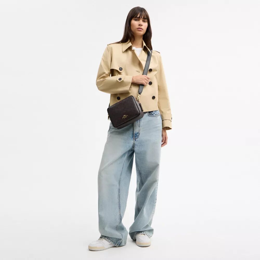 Bolso bandolera Carey en Signature Canvas