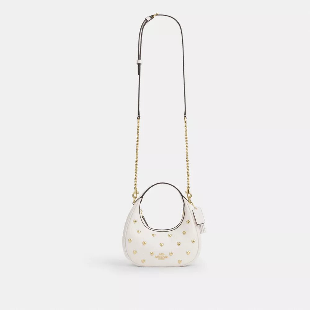 Bolso bandolera Carmen Mini con remaches en forma de corazón