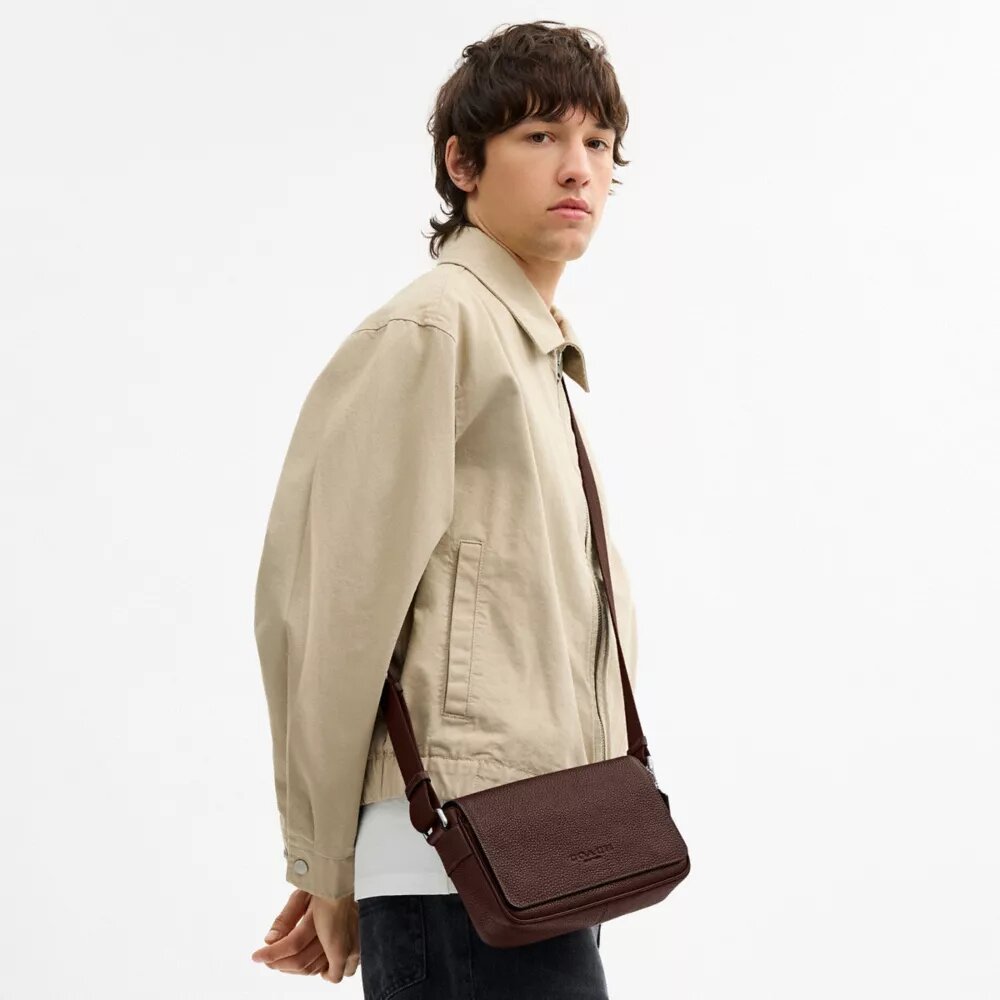 Bolso bandolera con solapa Jack Small