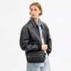 Bolso bandolera Dakota en Signature Canvas