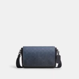 Bolso bandolera Jack con solapa pequeña en Signature Canvas