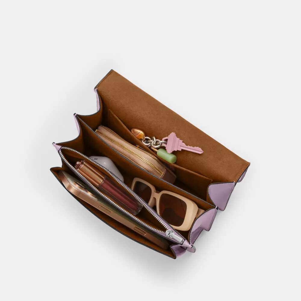 Bolso bandolera Klare en piel exclusiva