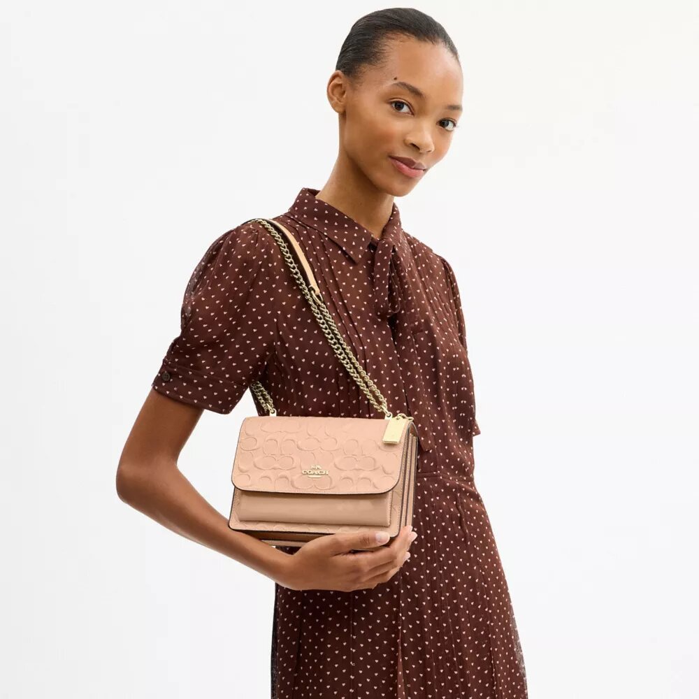 Bolso bandolera Klare en piel exclusiva
