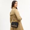 Bolso bandolera Klare en Signature Canvas