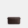 Bolso bandolera Mila en Signature Canvas