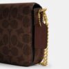Bolso bandolera Mila en Signature Canvas