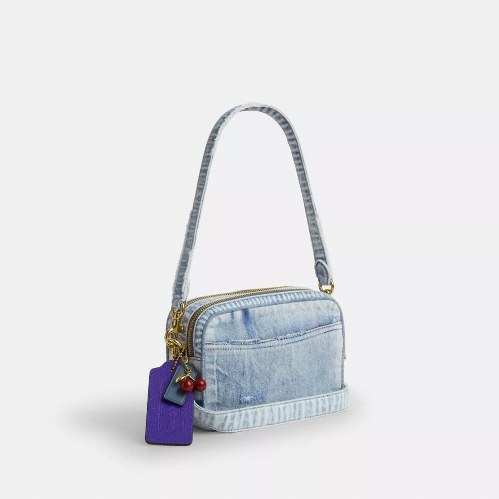 Bolso bandolera Mini Carey en denim desgastado con Charms
