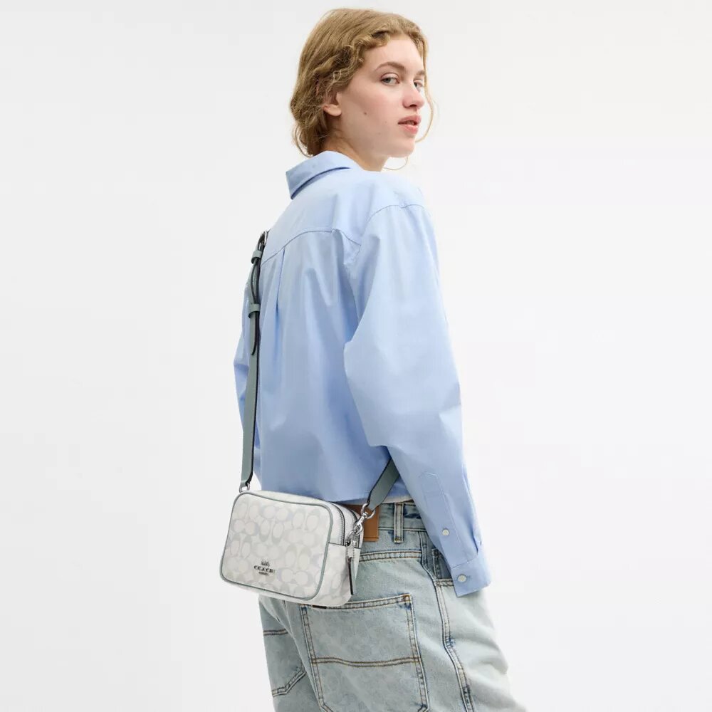 Bolso bandolera Mini Carey en Signature Canvas