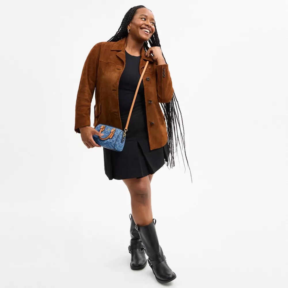 Bolso bandolera Mini Rowan en denim característico