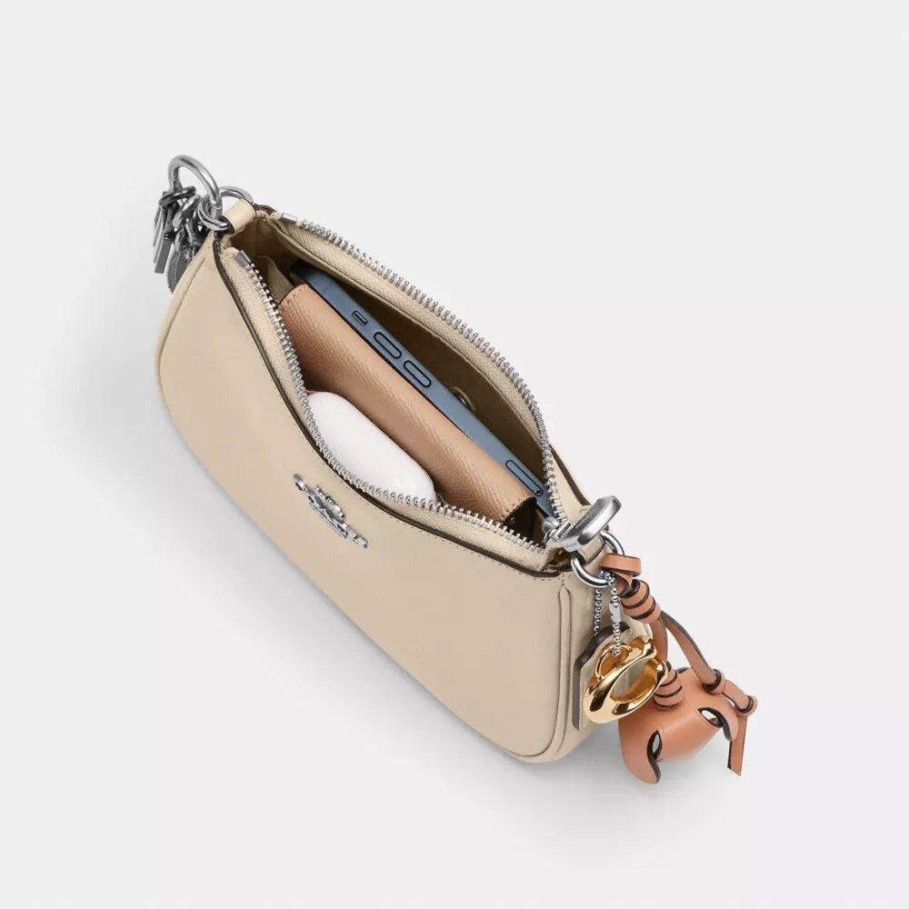 Bolso bandolera mini Teri con dijes