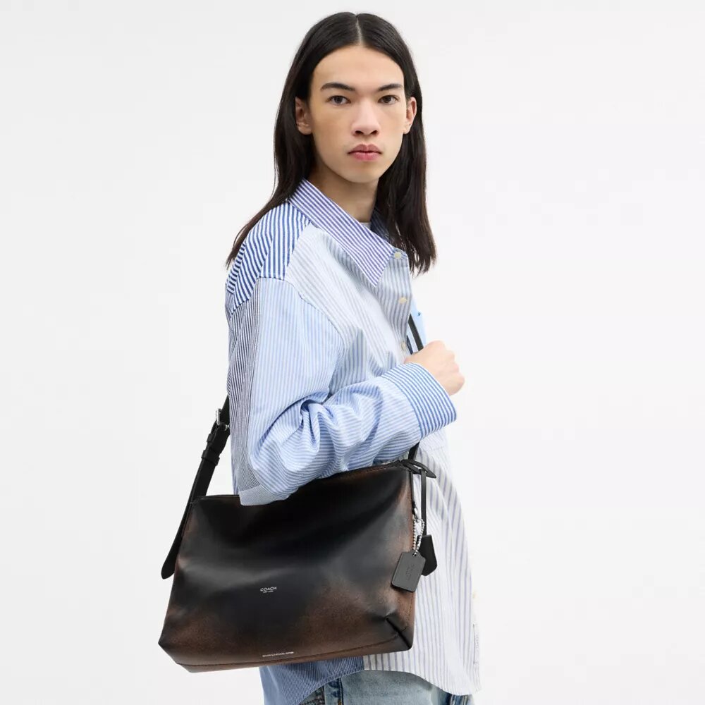 Bolso bandolera Mott 33 en cuero desgastado