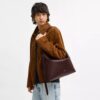 Bolso bandolera Mott 38