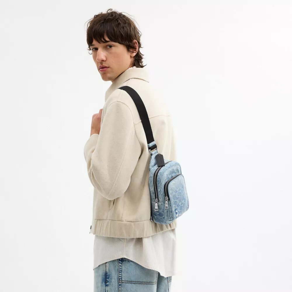 Bolso bandolera Racer en denim exclusivo «Loved»