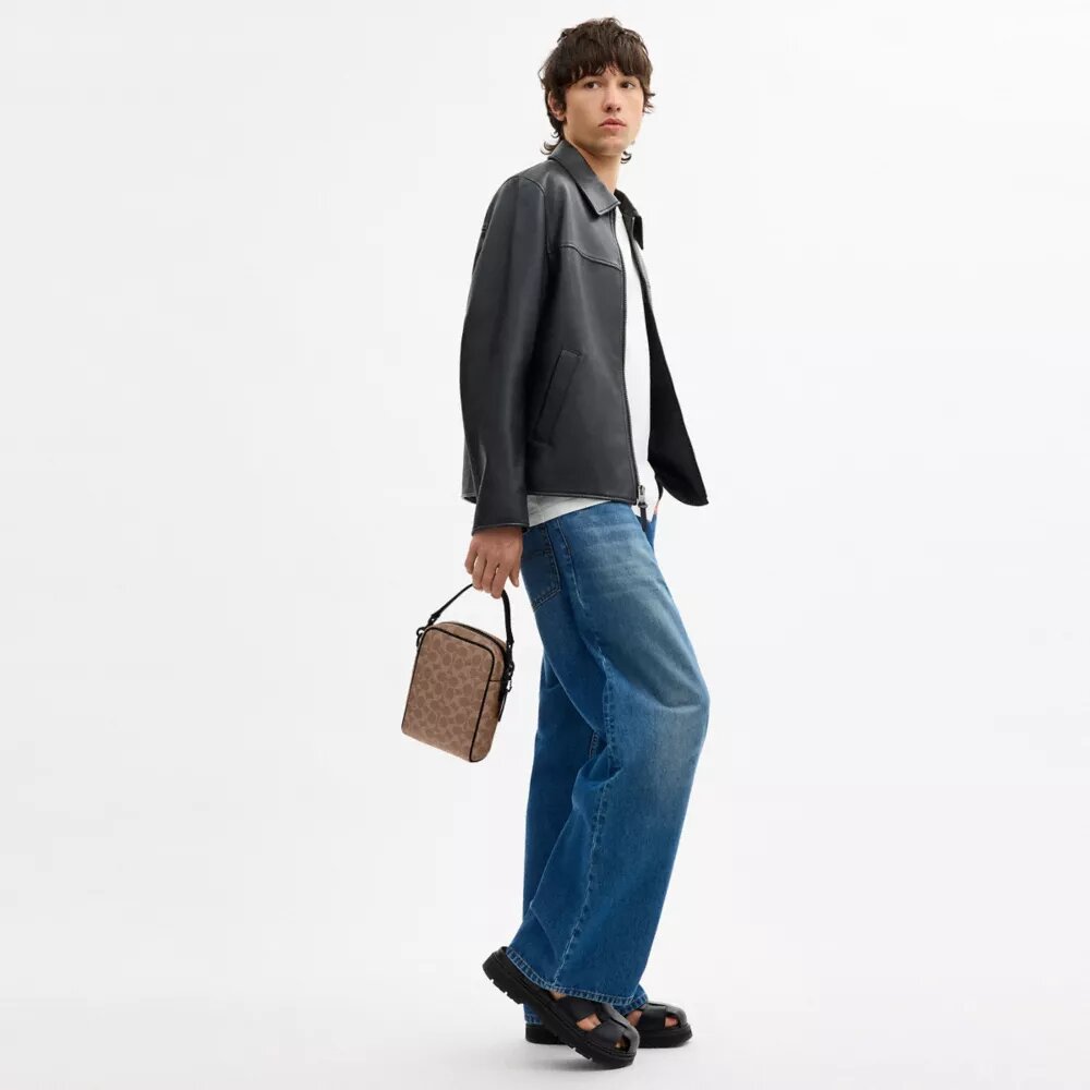 Bolso bandolera Tristan 14 en Signature Canvas