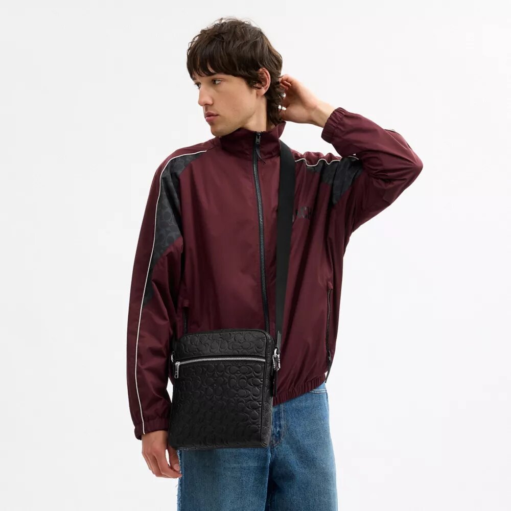 Bolso bandolera Tristan 22 en piel exclusiva