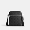 Bolso bandolera Tristan 22 en Signature Canvas