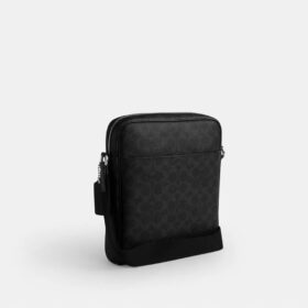 Bolso bandolera Tristan 22 en Signature Canvas