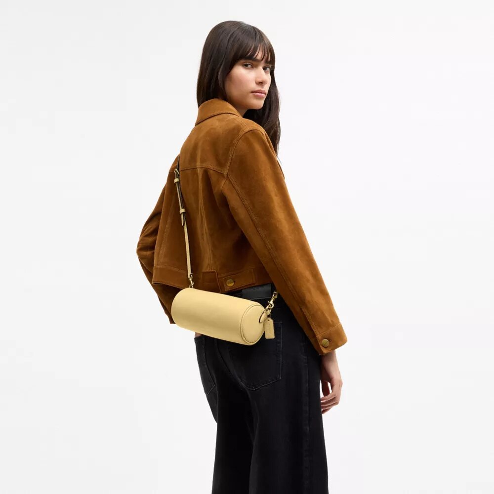 Bolso cilíndrico