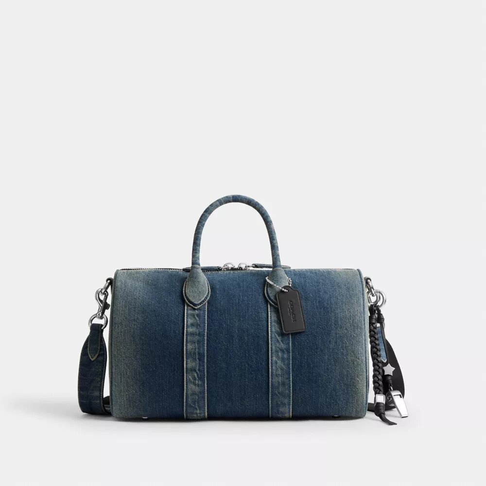 Bolso Compass 35 en denim de algodón regenerativo con Charms