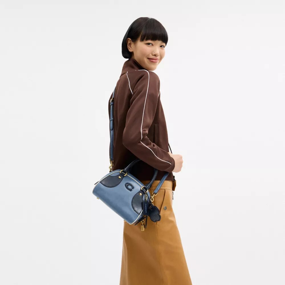 Bolso con asa superior tipo «Bowling»