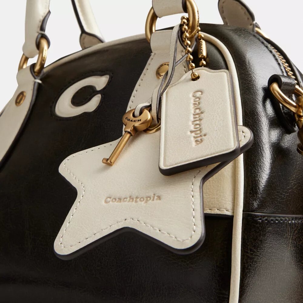 Bolso con asa superior tipo «Bowling»