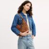Bolso de hombro Brooklyn 28 con adornos de madera