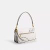 Bolso de hombro con lengüeta de cadena y estampado «Sketch»