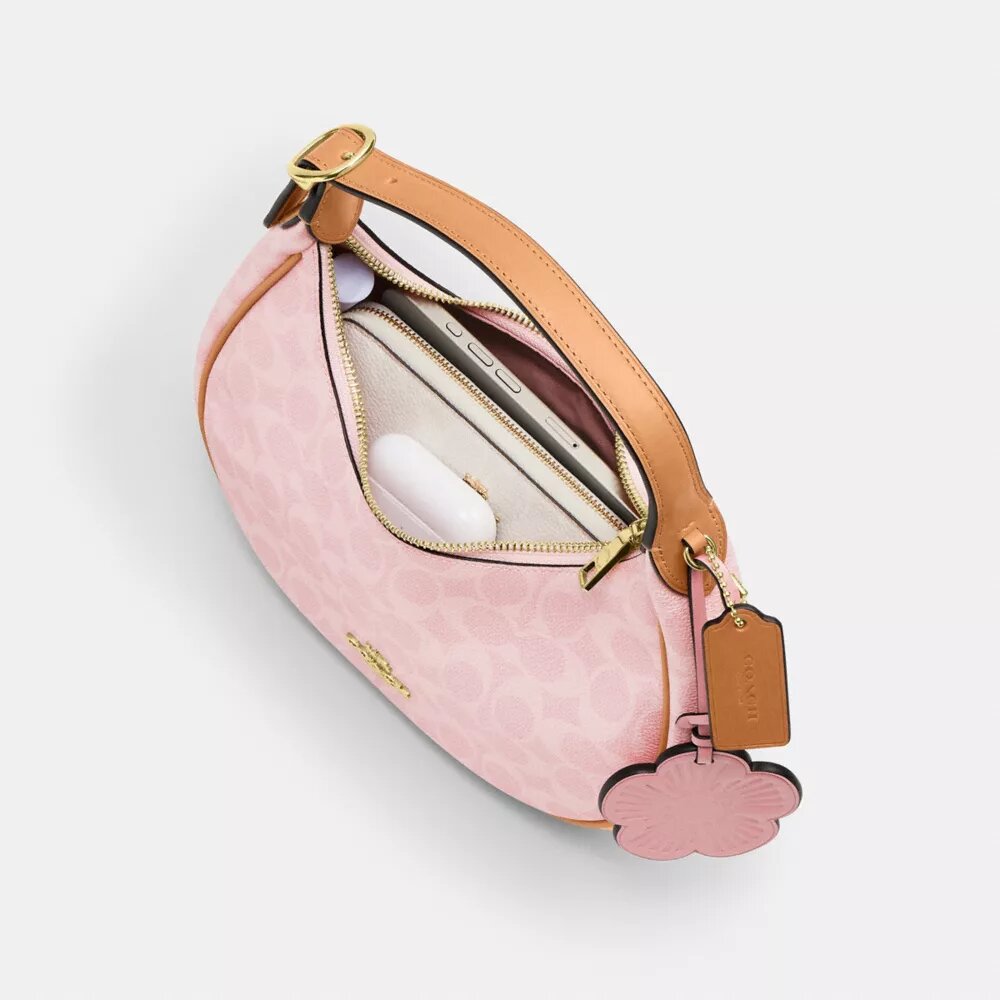 Bolso de hombro Emily en Signature Canvas con Charms