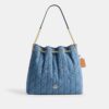 Bolso de hombro grande Evelyn de algodón regenerativo con acolchado