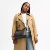 Bolso de hombro Laurel en Signature Canvas