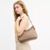 Bolso de hombro Laurel en Signature Canvas