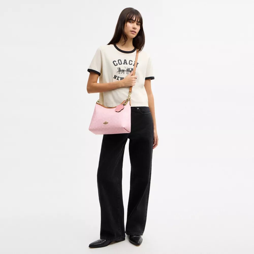 Bolso de hombro Laurel en Signature Canvas con Charms