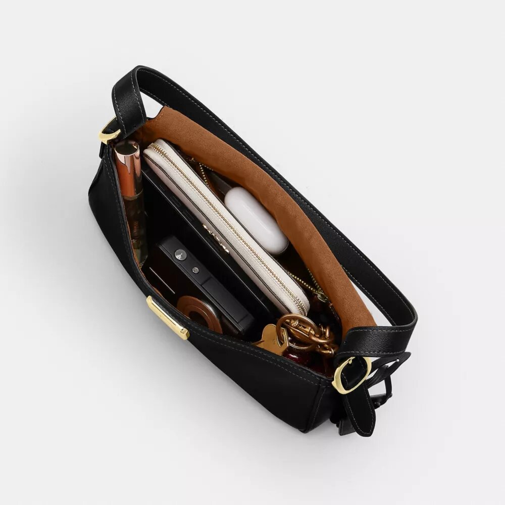 Bolso de hombro pequeño con solapa Etta