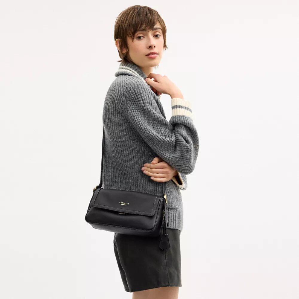 Bolso de hombro pequeño con solapa Etta