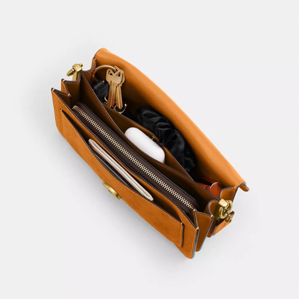 Bolso de hombro Tabby 26