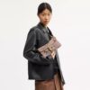 Bolso de hombro Tabby de 26 en jacquard Crystal Signature
