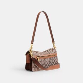 Bolso de hombro Tabby de 26 en jacquard Crystal Signature