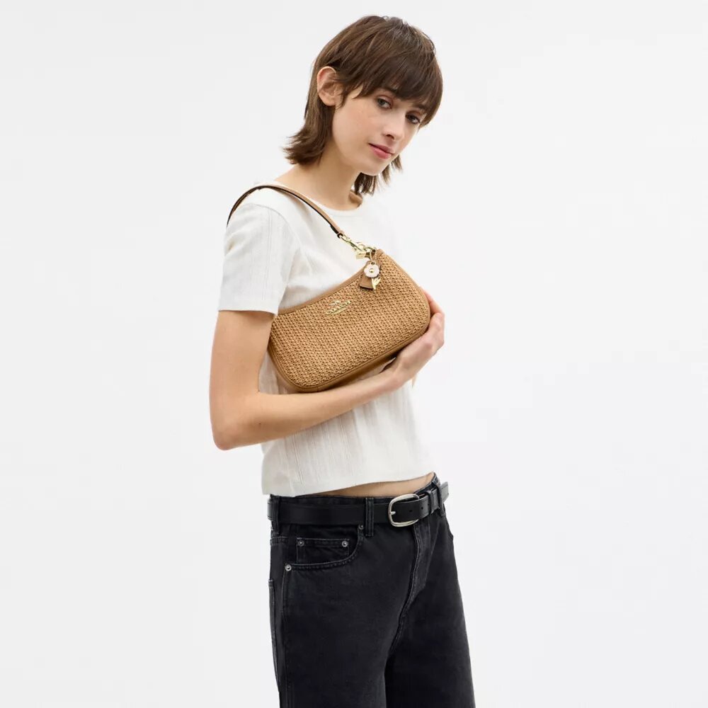 Bolso de hombro Teri con colgante
