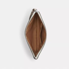 Bolso de pulsera grande con cremallera en la esquina y estampado de periódico