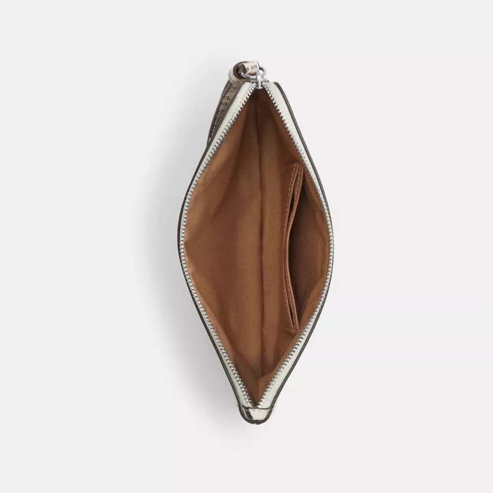 Bolso de pulsera grande con cremallera en la esquina y estampado de periódico