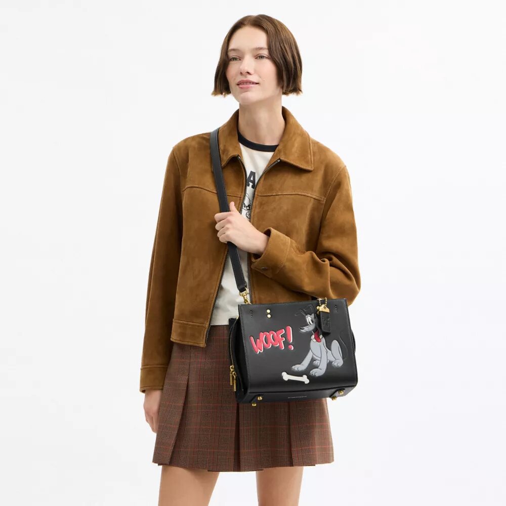 Bolso Disney X Coach Rogue 25 con Pluto
