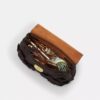 Bolso Emory con asa superior y apliques florales