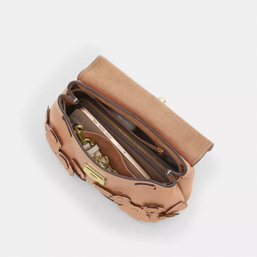 Bolso Emory con asa superior y apliques florales