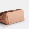 Bolso Emory con asa superior y apliques florales