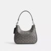 Bolso Hobo Nolan en Signature Canvas