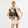 Bolso Hobo Teri en Signature Canvas