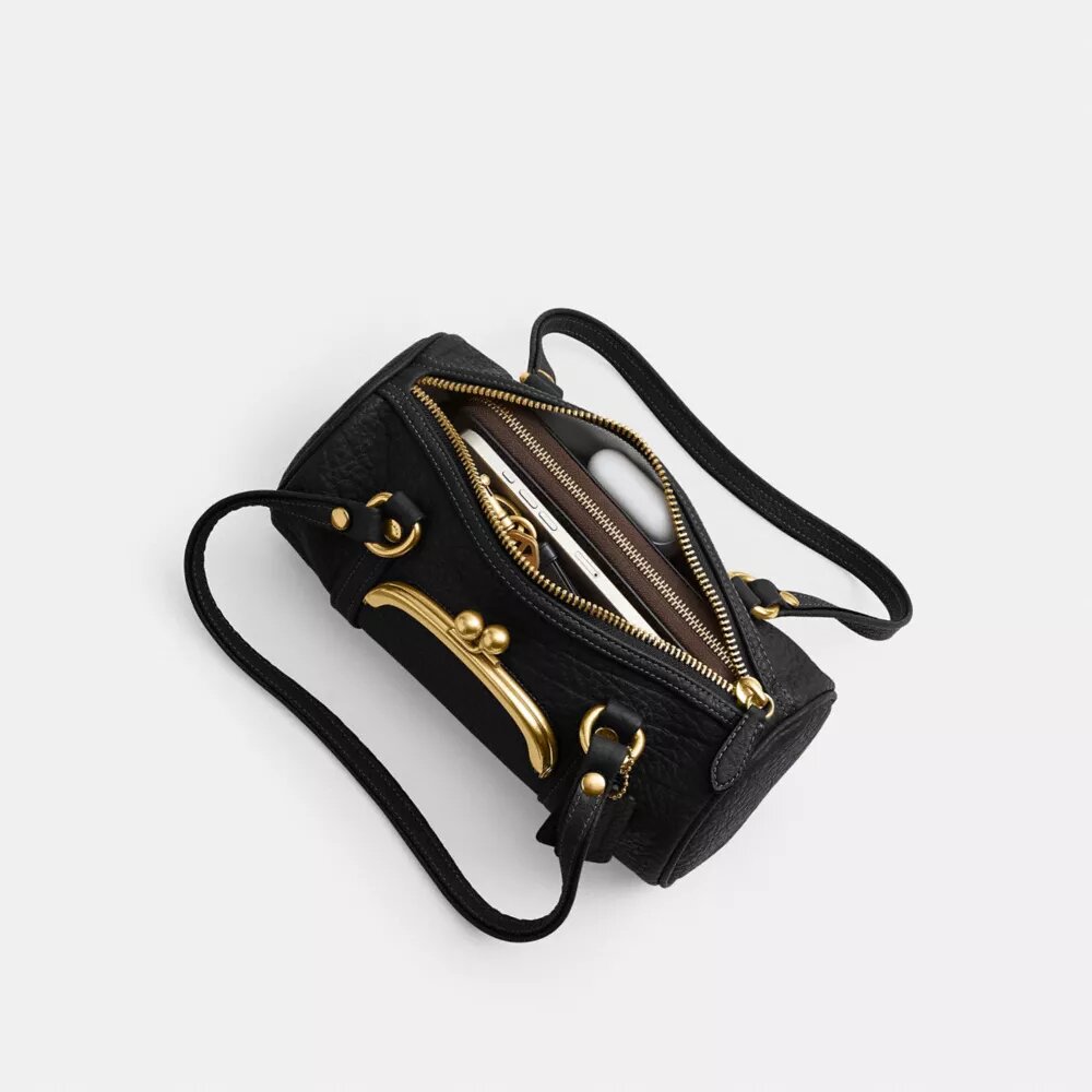 Bolso Kisslock Barrel 28